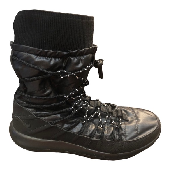 Womens Nike Roshe Two High Winter Sneakerboot - Picture 2 of 13